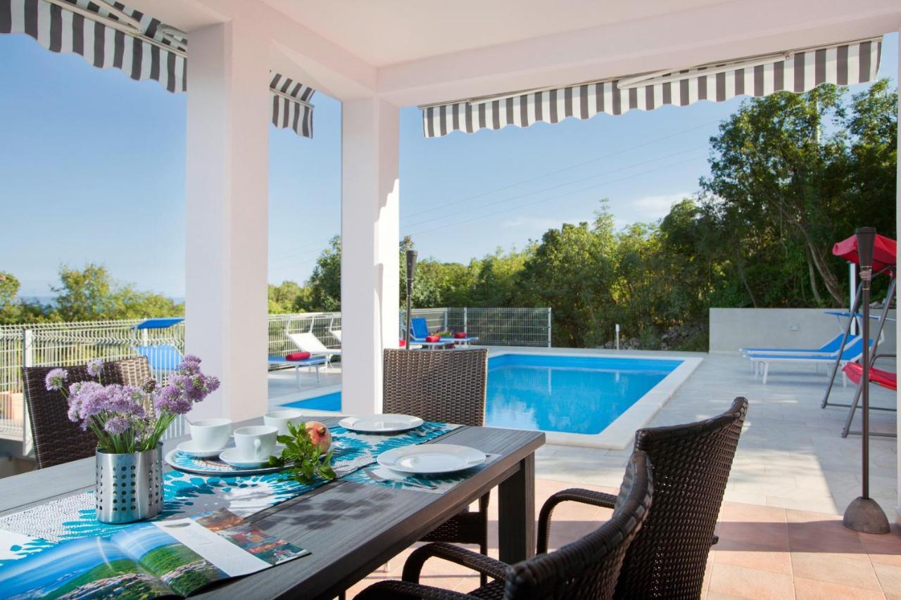 Villa Mirta In Crni Labin  Exterior photo